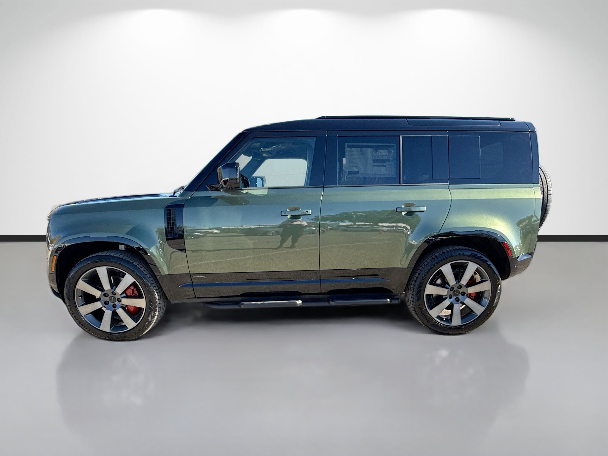 New 2026 Land Rover Defender 110 X AWD/4WD image 2