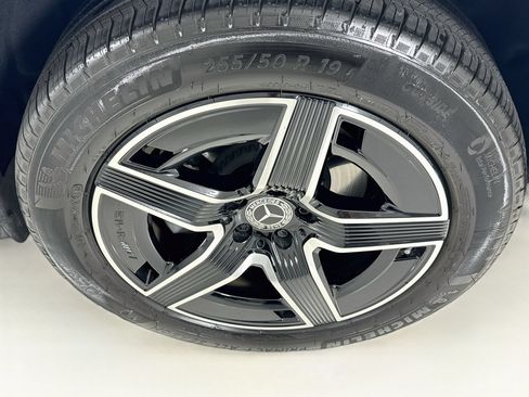 Certified 2026 Mercedes-Benz GLC 300 4MATIC image 32