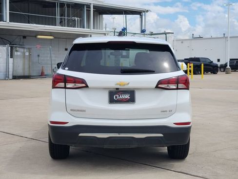 Used 2024 Chevrolet Equinox LT AWD/4WD image 6