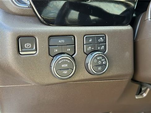 Used 2022 Chevrolet Silverado 1500 RST w/ RST All Star Premium Package image 12