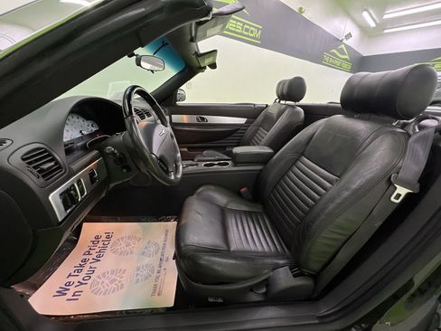 Used 2002 Ford Thunderbird RWD image 18