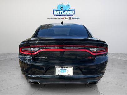 Used 2015 Dodge Charger R/T