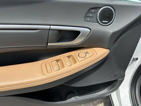 Used 2025 Hyundai Sonata Limited FWD image 19