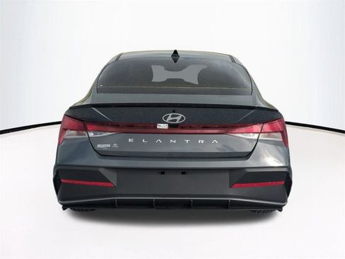 New 2026 Hyundai Elantra Sport FWD image 6