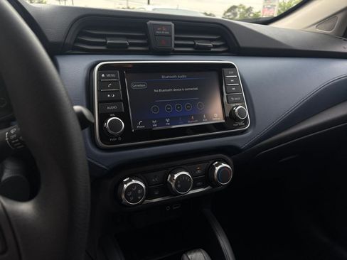 Used 2025 Nissan Versa SV image 20