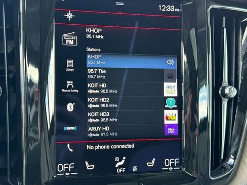 Used 2021 Volvo XC60 T5 Inscription w/ Advanced Package image 24