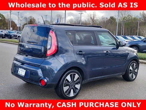 Used 2016 Kia Soul ! w/ Premium Package image 3