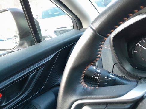 Used 2023 Subaru Crosstrek 2.0i Premium image 17