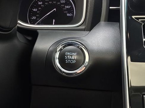 Used 2021 Toyota Avalon TRD image 29