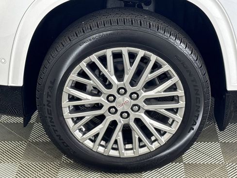 New 2026 GMC Acadia Denali w/ Super Cruise Package image 11