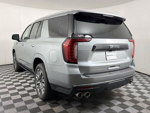 Certified 2024 GMC Yukon Denali Ultimate AWD/4WD image 4