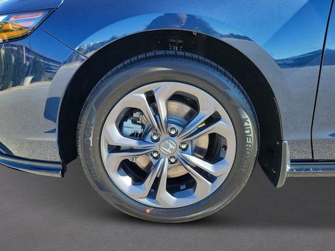 New 2026 Honda Accord EX-L image 9