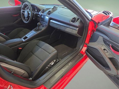 Used 2025 Porsche 718 Boxster Spyder RS image 15
