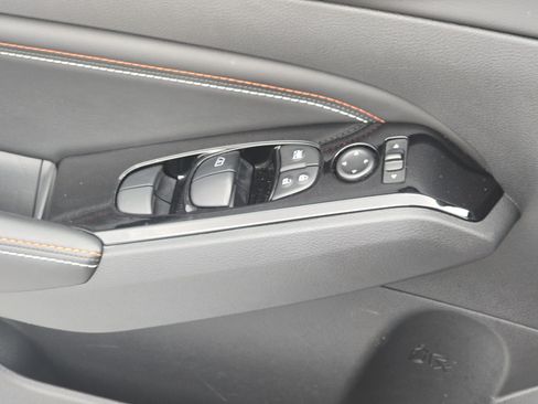 Certified 2023 Nissan Altima 2.5 SR w/ SR Premium Package FWD image 28