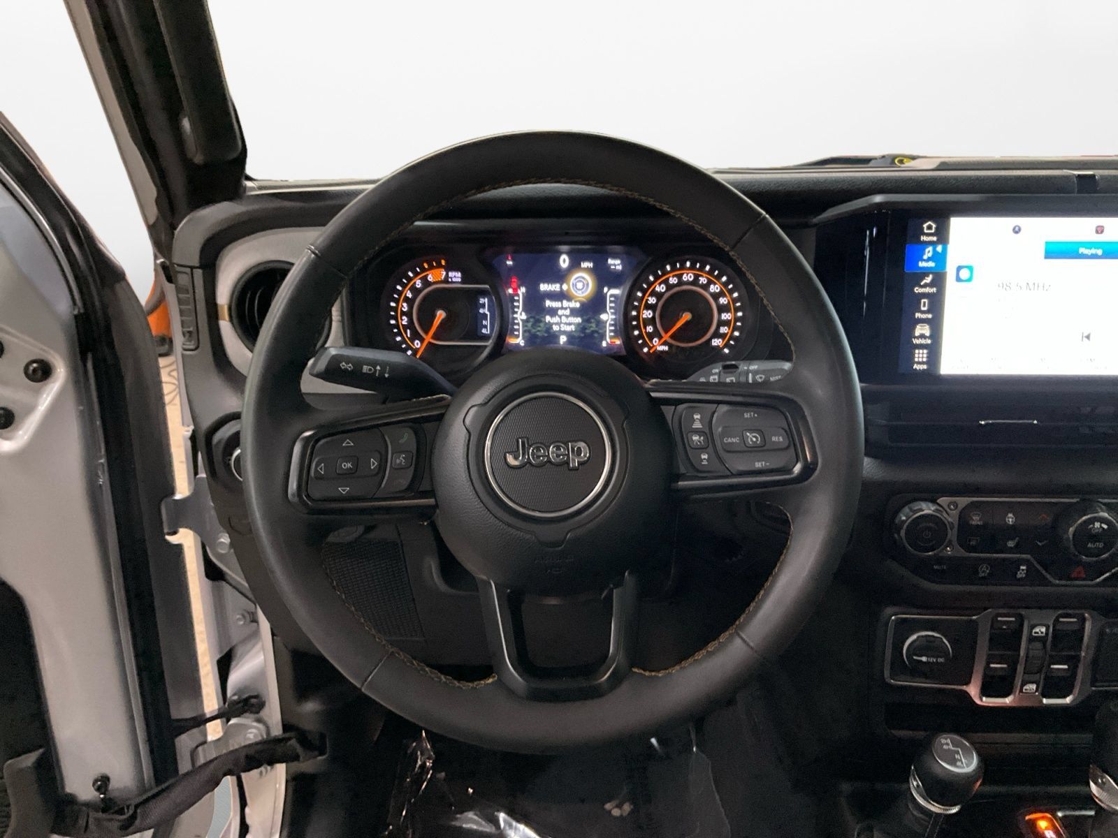 Used 2024 Jeep Wrangler Unlimited Sport AWD/4WD image 14