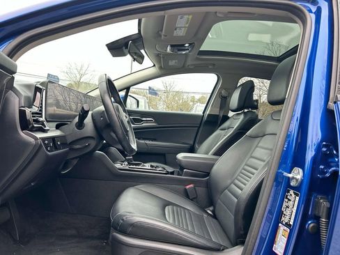 Used 2023 Kia Sportage SX image 18