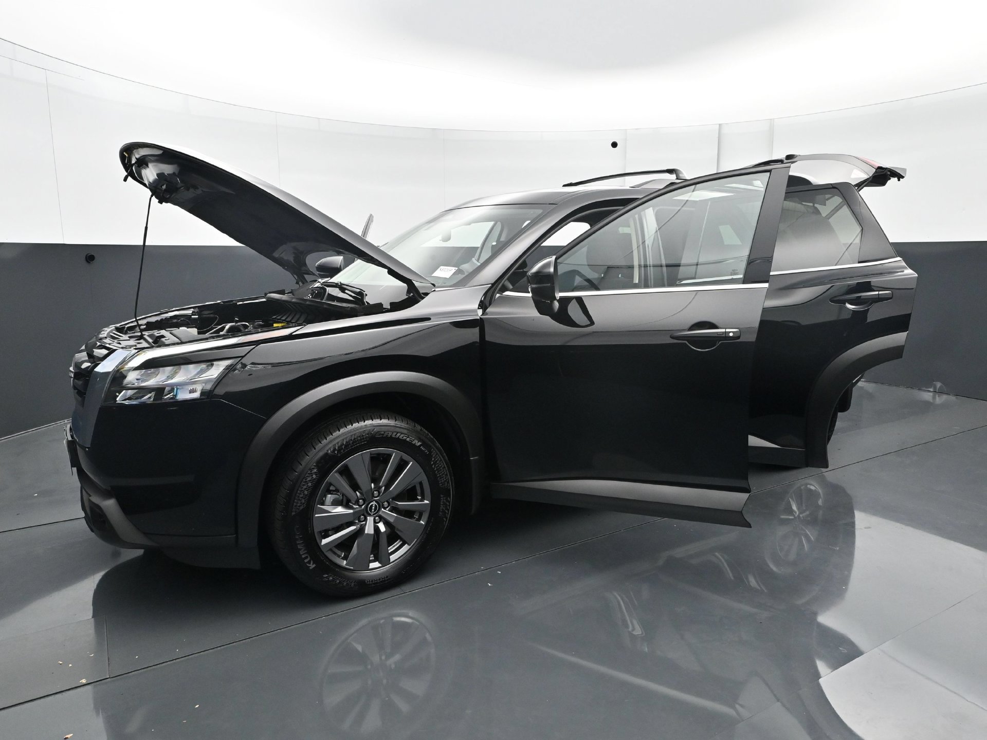 Used 2025 Nissan Pathfinder SV w/ SV Premium Package AWD/4WD image 32