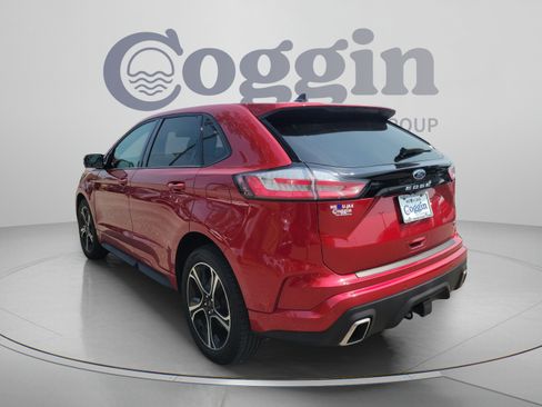 Used 2024 Ford Edge ST w/ Equipment Group 401A AWD/4WD image 2
