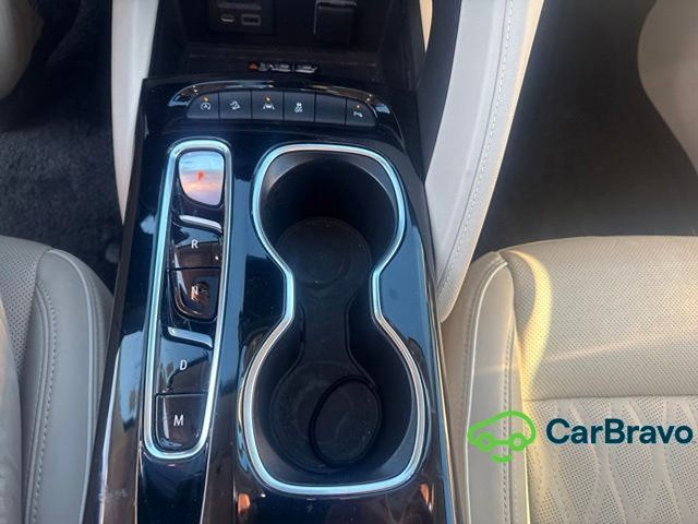 Used 2021 Buick Envision Avenir AWD/4WD image 11