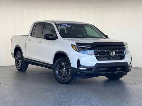 Used 2025 Honda Ridgeline Sport image 36