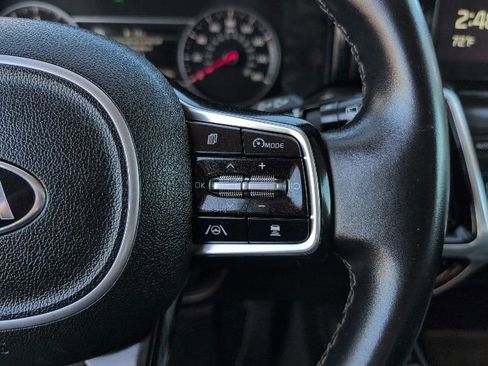 Used 2021 Kia Sorento SX image 21