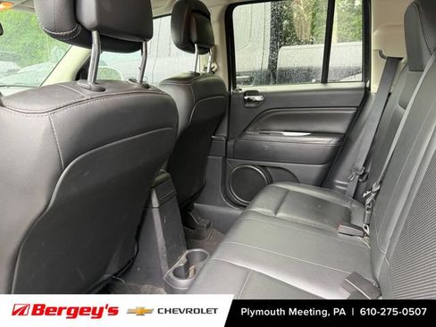 Used 2015 Jeep Compass Limited AWD/4WD image 10