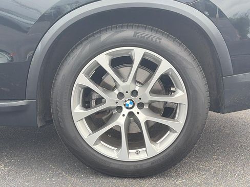Used 2023 BMW X5 xDrive40i w/ Premium Package AWD/4WD image 10