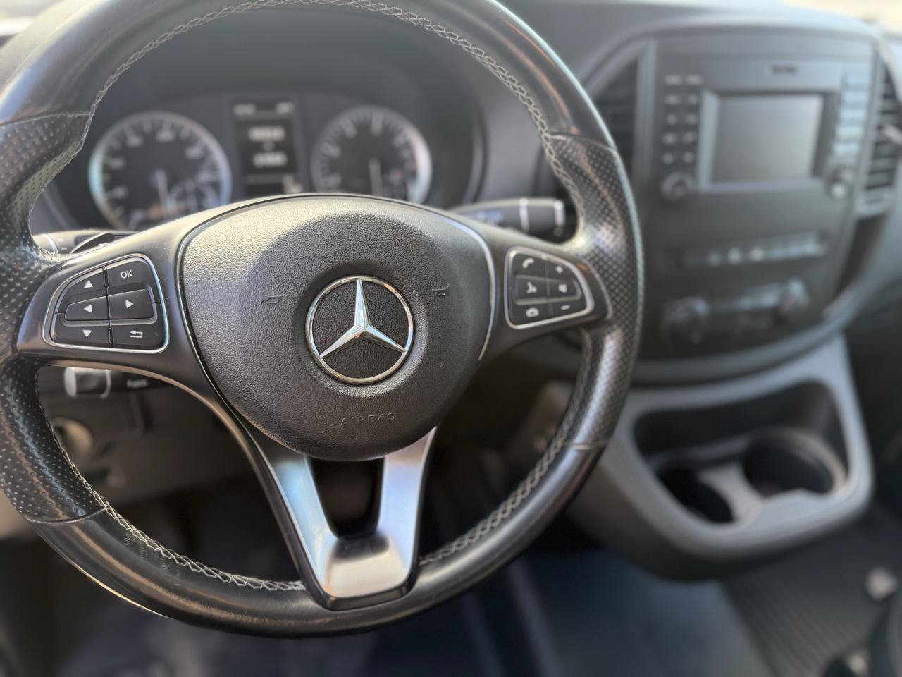 Used 2018 Mercedes-Benz Metris image 16