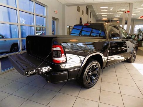 Certified 2022 RAM 1500 Limited w/ Night Edition image 8