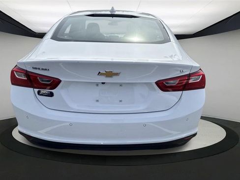 Used 2025 Chevrolet Malibu LT image 5