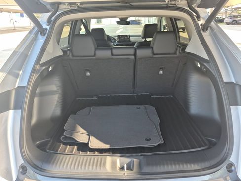 Certified 2025 Acura ADX FWD image 24