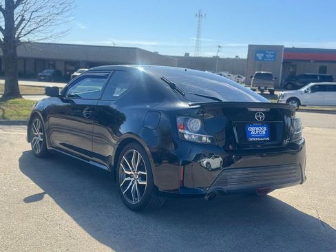 Used 2016 Scion tC image 4