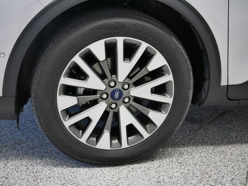 Used 2020 Ford Escape Titanium image 56