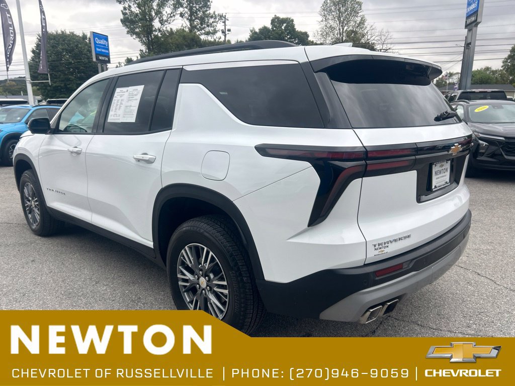 Used 2026 Chevrolet Traverse LT w/ Driver Confidence Package FWD image 38