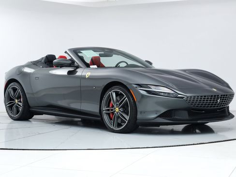 Certified 2025 Ferrari Roma Spider image 12