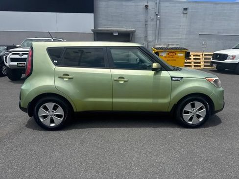 Used 2015 Kia Soul FWD image 6