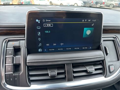 Used 2024 Chevrolet Suburban Premier AWD/4WD image 16