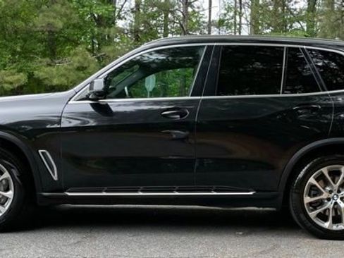 Used 2022 BMW X5 sDrive40i w/ Premium Package RWD image 4