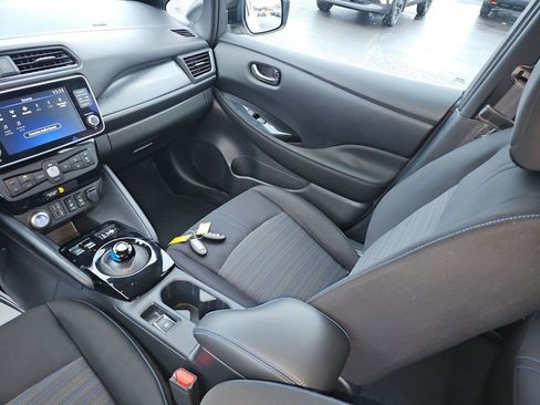 Used 2024 Nissan Leaf SV Plus image 27