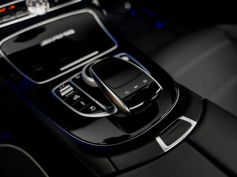 Used 2019 Mercedes-Benz E 63 AMG S image 58