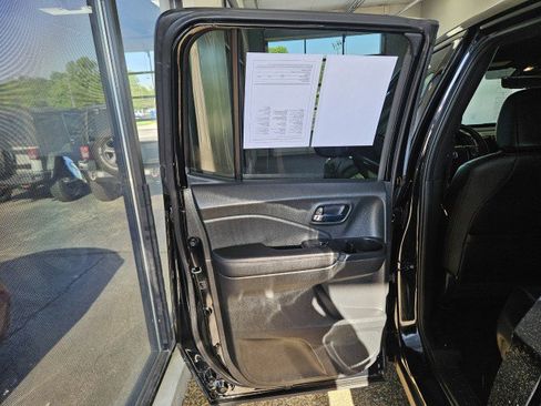 Used 2023 Honda Ridgeline Black Edition image 19