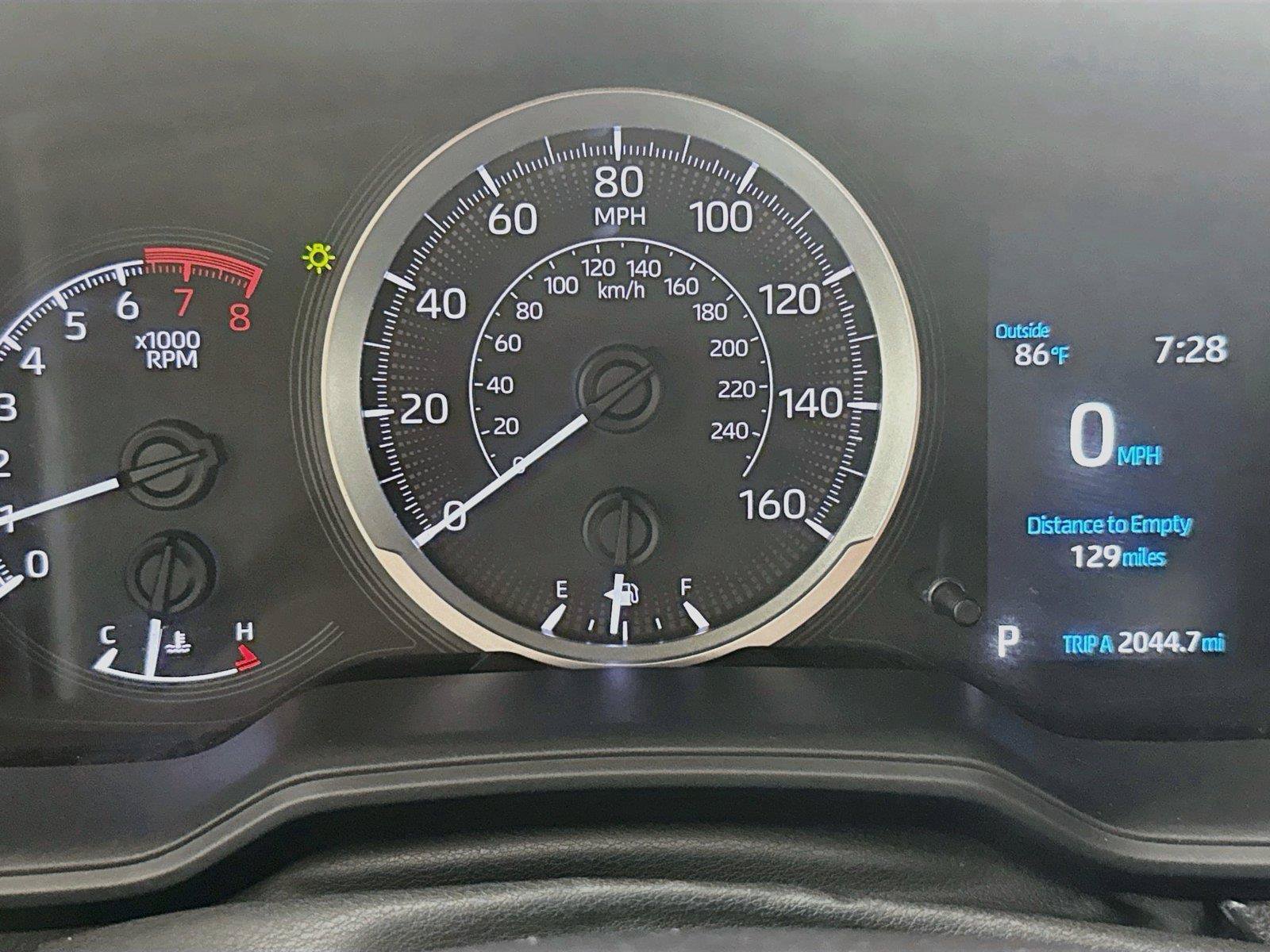 Used 2021 Toyota Corolla LE FWD image 12