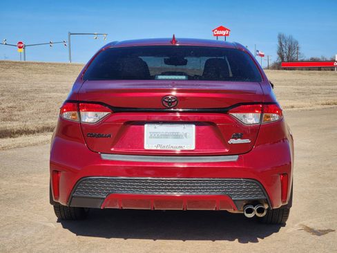 Used 2022 Toyota Corolla SE image 8