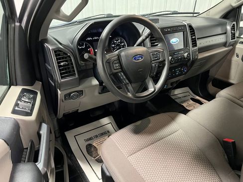 Used 2022 Ford F250 XLT image 2