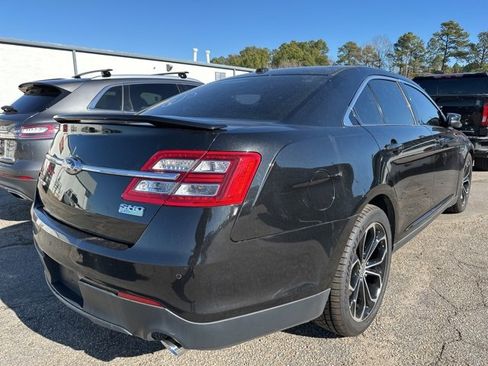 Used 2013 Ford Taurus SHO image 6