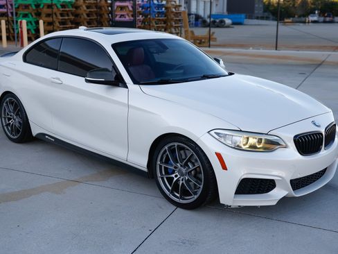 Used 2015 BMW M235i Coupe image 20