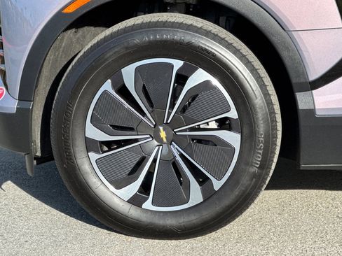 Used 2024 Chevrolet Blazer EV LT image 25