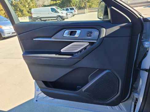 New 2026 Ford Explorer ST w/ Sun And Sound Package image 13