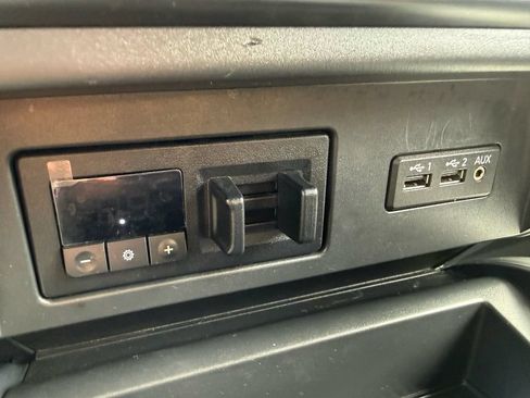 Used 2019 Nissan Titan PRO-4X w/ Pro-4x Utility Package AWD/4WD image 16
