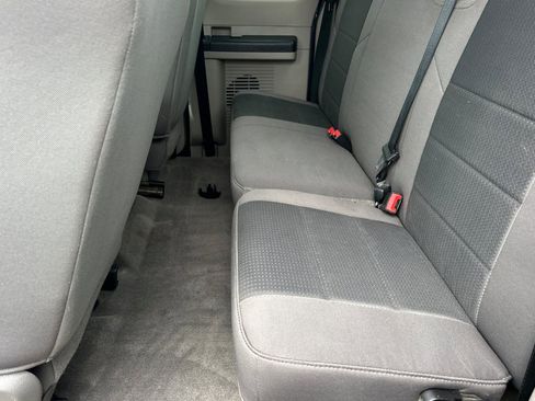 Used 2010 Ford F250 4x4 SuperCab Super Duty image 12